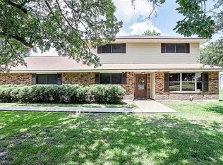 1352 Oleander St, Bridge City, TX 77611