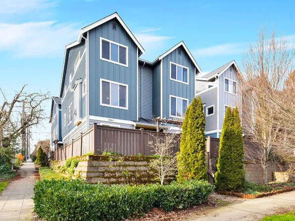 3901 Whitman Ave N, Seattle, WA 98103