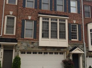 4216 Timber Meadow Dr, Fairfax, VA 22030