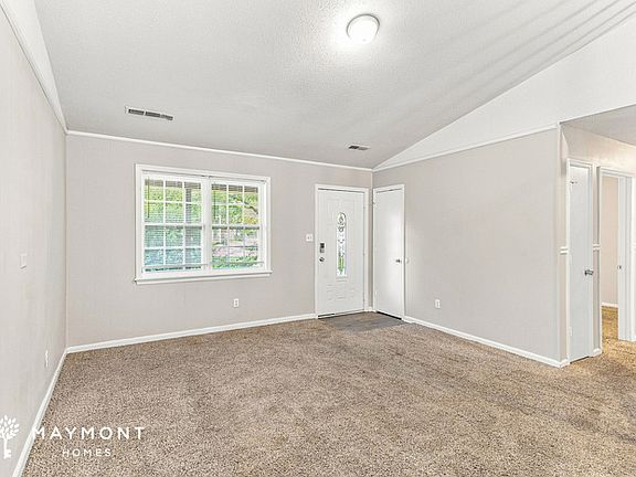 3rd image of 301 Bluebell Ave