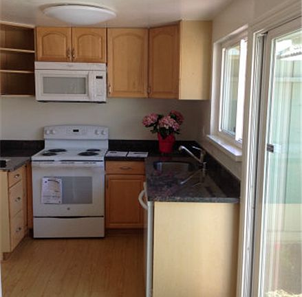 3rd image of 164 Truckee Ln