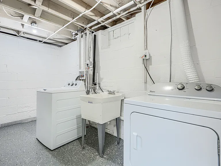 5845 Westwood Ave — Photo 25