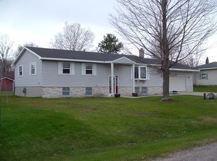 2347 Woodcrest Dr, Alpena, MI 49707