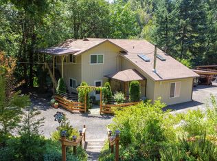 13141 Driver Valley Rd, Oakland, OR 97462