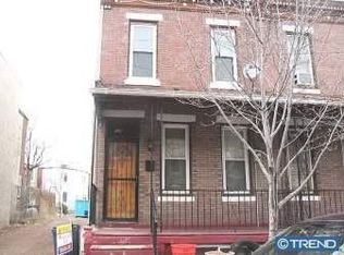 779 Line St, Camden, NJ 08103