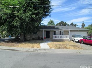 203 Verbena Dr, East Palo Alto, CA 94303