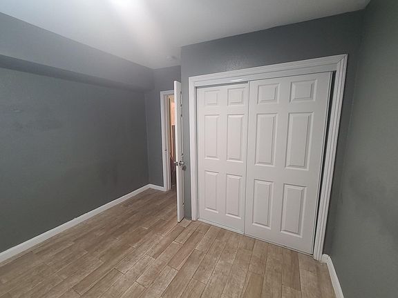 2nd image of 578 Sacramento St #B
