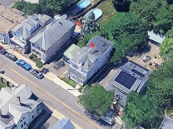 120 Hermon St, Winthrop, MA 02152