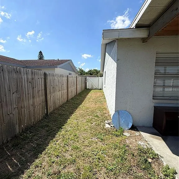 600 6th Ave SE — Photo 5