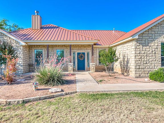 5th image of 565 Black Bear Ln