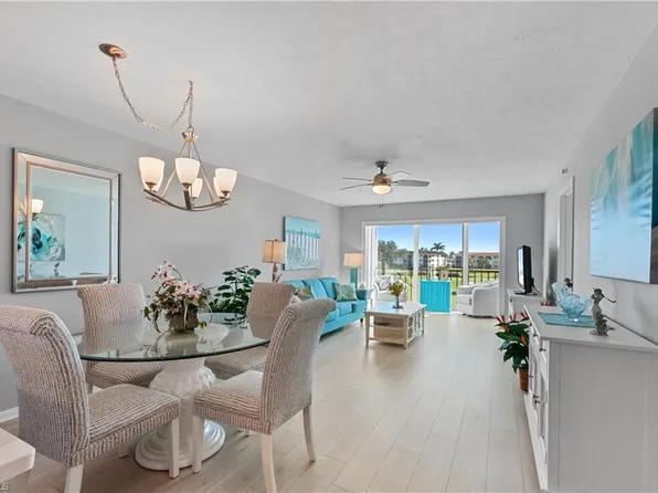 13 High Point CIR N #203, NAPLES, FL 34103