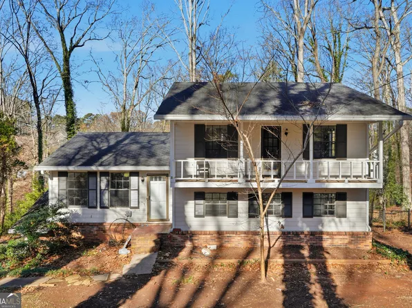 4983 Cross Ct SW, Lilburn, GA 30047