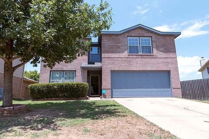 1st image of 1602 Crestwood Dr