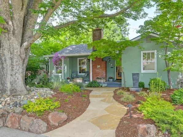 88 Fallon Ln, Sacramento, CA 95819