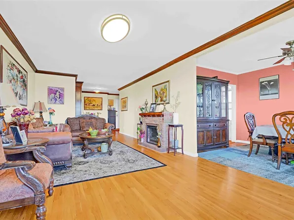 23-55 Bell Boulevard #6, Bayside, NY 11360