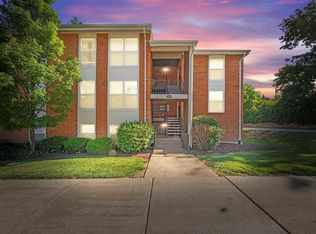 1929 Greenpoint Dr APT 102, Saint Louis, MO