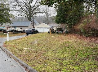 8078 Belhaven Ave, Pasadena, MD 21122