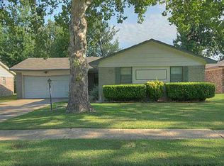 11923 E 17th St, Tulsa, OK 74128