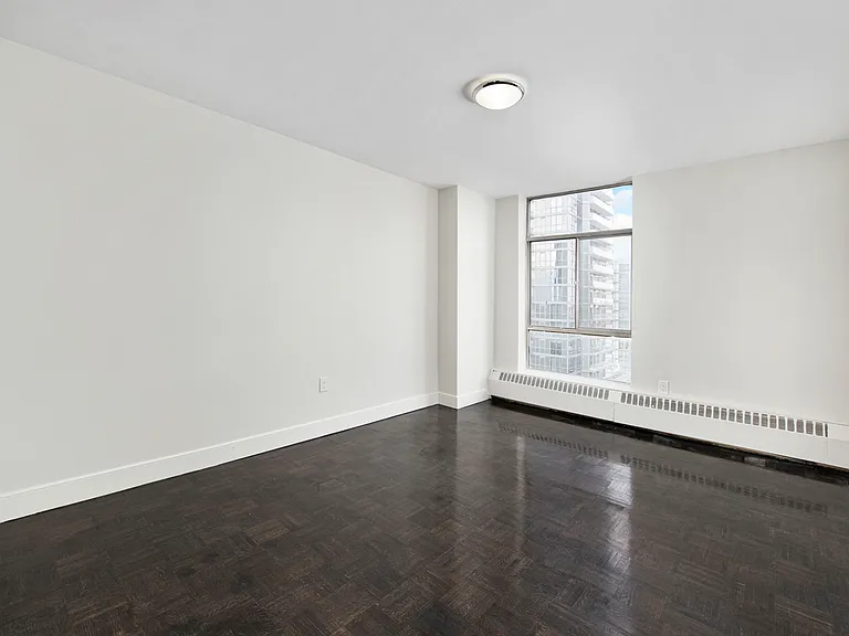 65 Forest Manor Rd — Photo 12