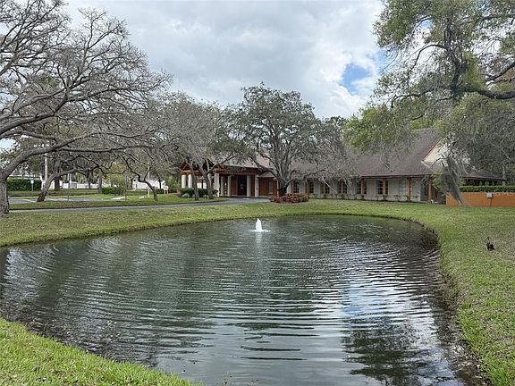 5th image of 7530 Roy Ct