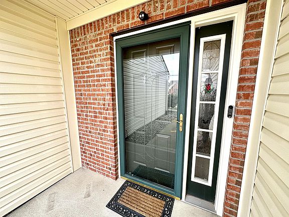 5th image of 1472 Colony Park Dr