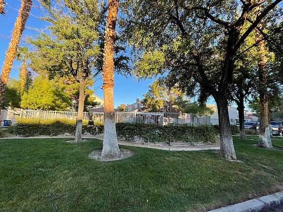 3rd image of 1457 Morro Creek St