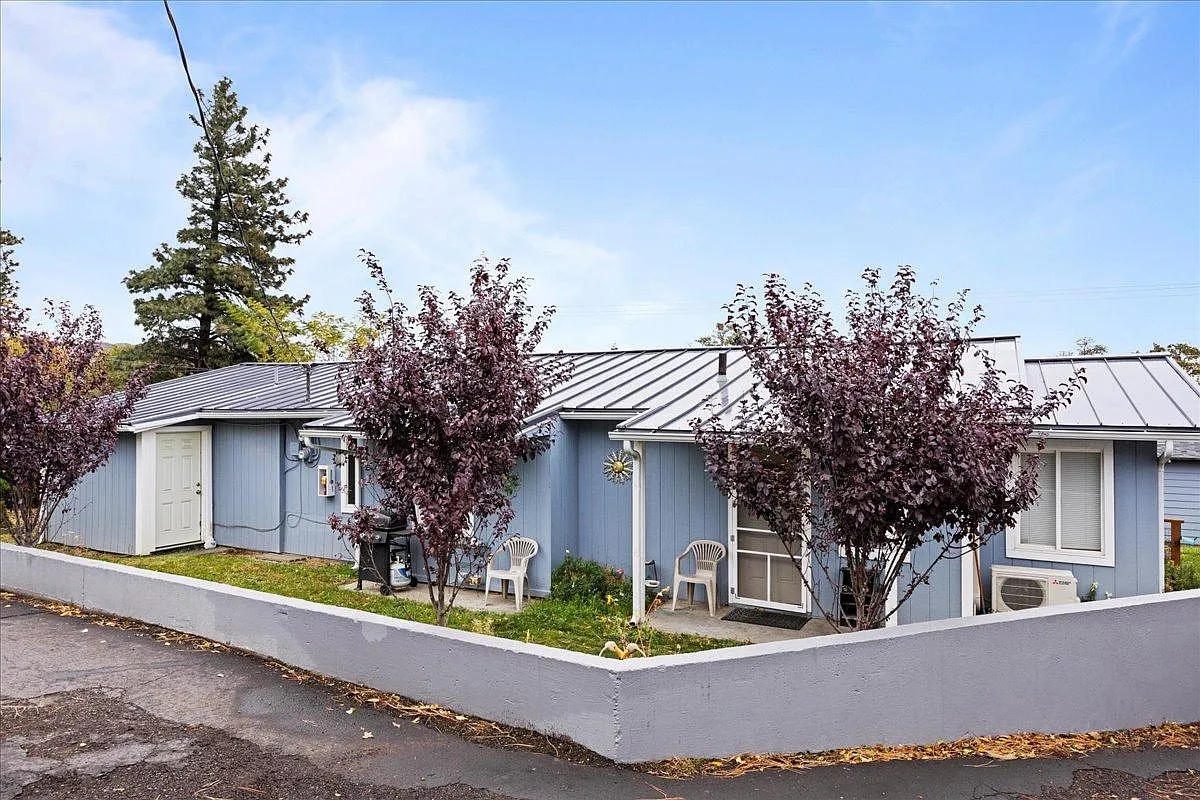 1106 Emerson Dr #8 photo 1