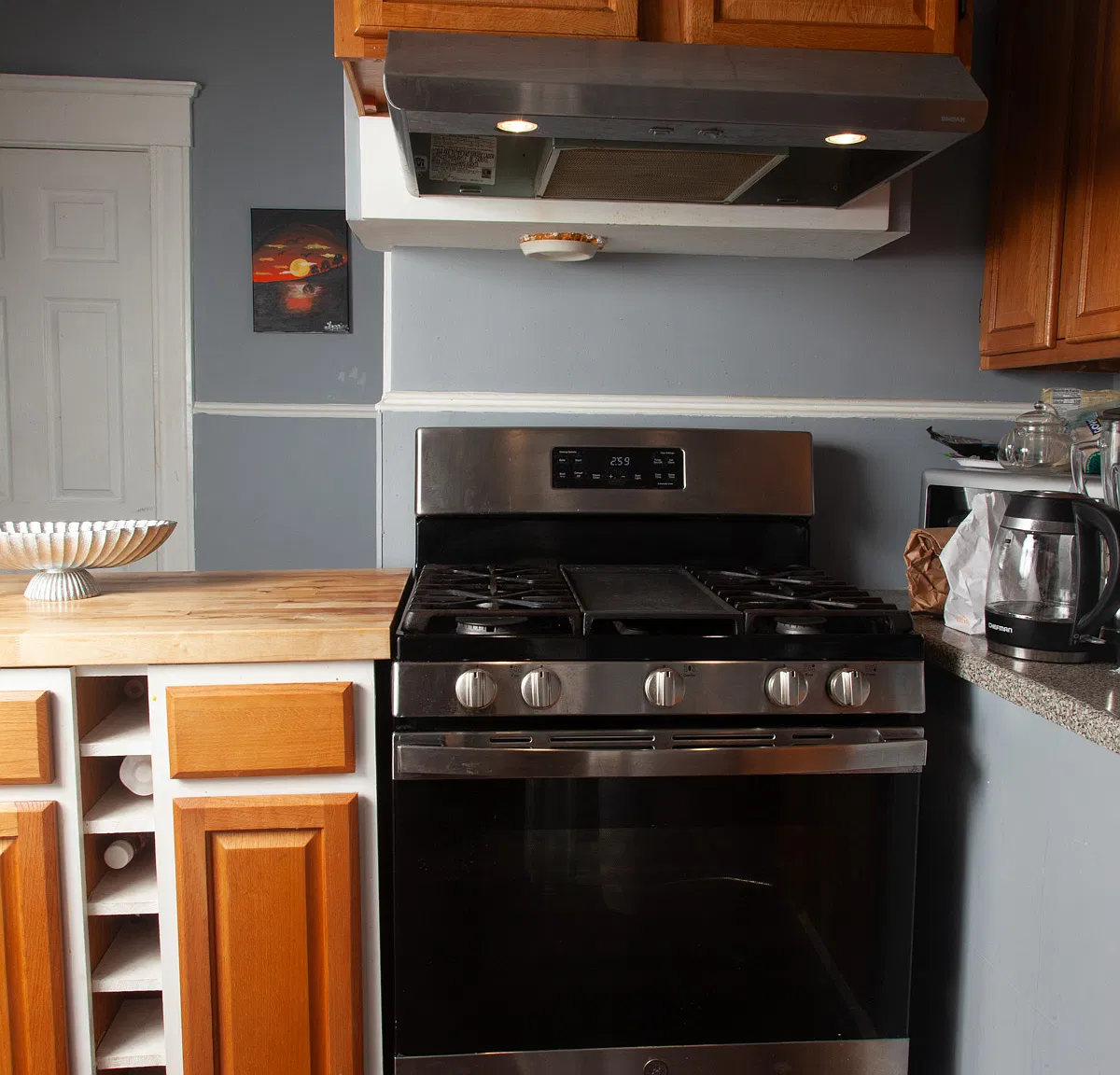 2 bed, 450 sqft, $1,584 — Photo 2