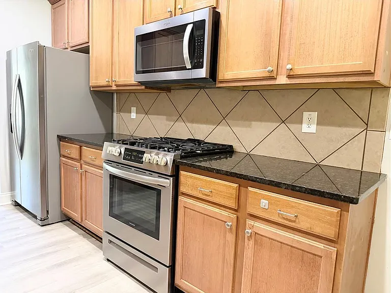 3051 Montauk Hill Dr — Photo 14