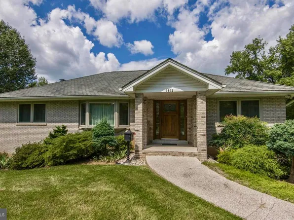 1812 Birch Rd, Mc Lean, VA 22101