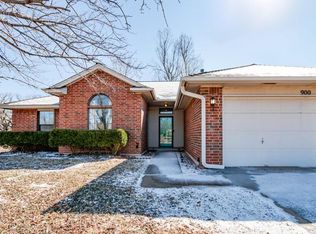 900 NW 172nd St, Edmond, OK 73012
