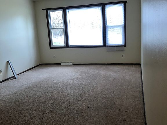 4th image of 6875 W Kathleen Ct APT 1