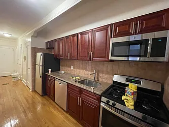 Rented by Metropolis International Realty Inc.