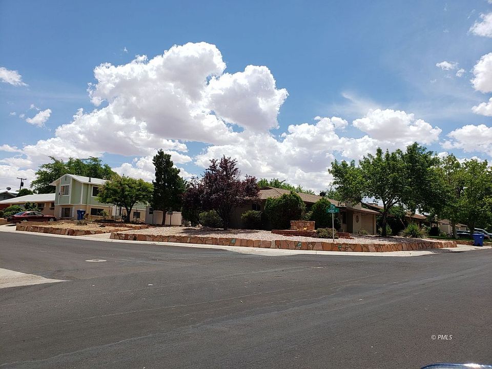 2nd image of 85 3rd Ave