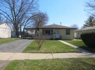 2019 20th St, Zion, IL 60099