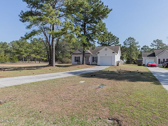 3rd image of 101 Boysenberry Fields Road