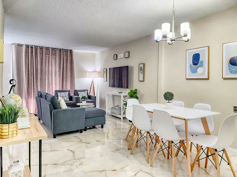 Star Braeswood Apartments — Photo 18
