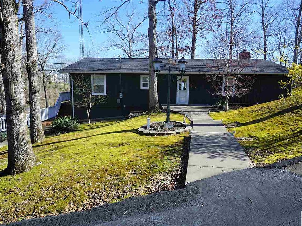 1st image of 353 McClure Dr