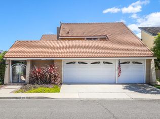 22 Willowbrook, Irvine, CA 92604