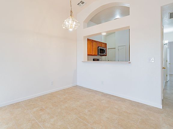 Dining Area Off Kitchen