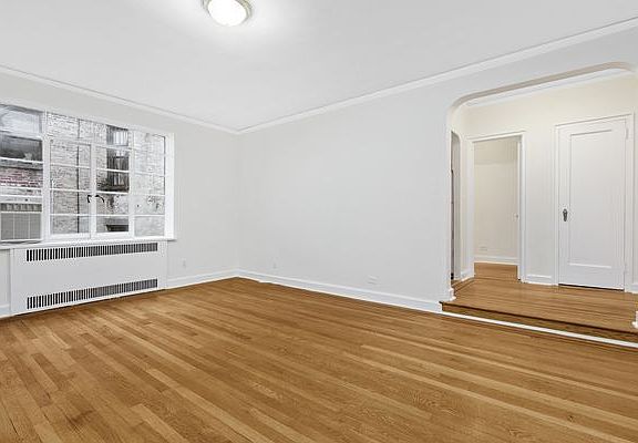 2nd image of 151 E 90th St APT 5D