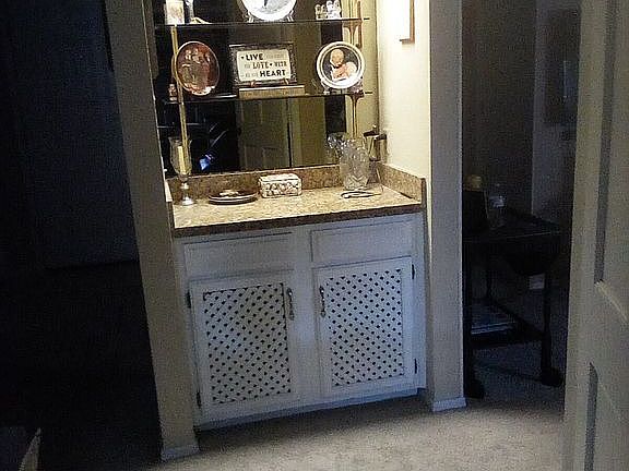 Wet Bar