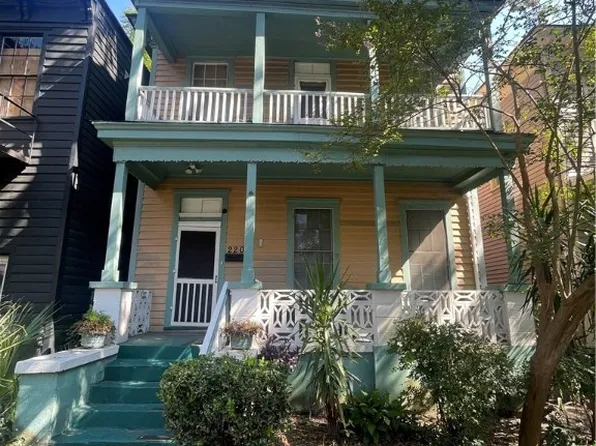 220 W Duffy Street, Savannah, GA 31401