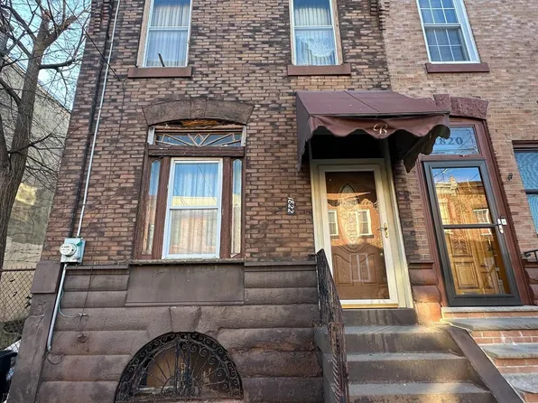 1822 S 20th St, Philadelphia, PA 19145