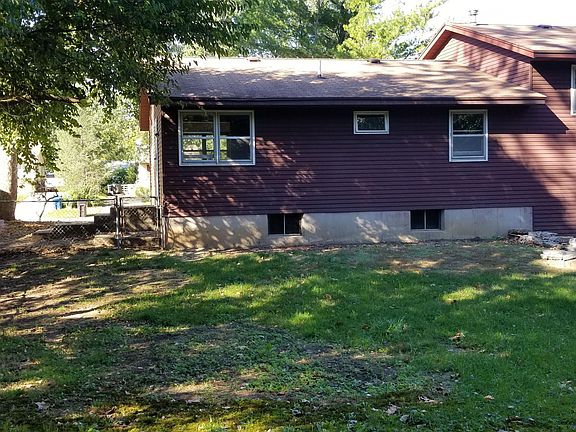 3rd image of 714 Coleman St SE
