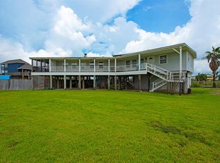 427 Jettyview Rd, Surfside Beach, TX 77541