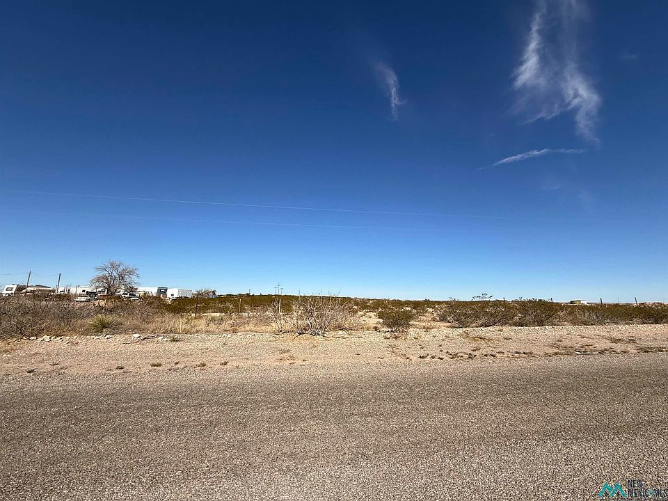 2nd image of 0 Jicarilla Rd