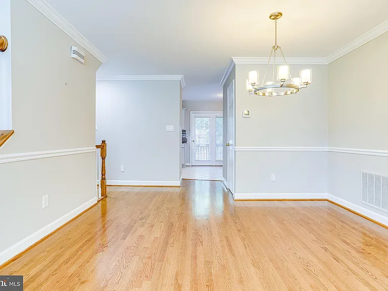 1706 S Edgewood St — Photo 20