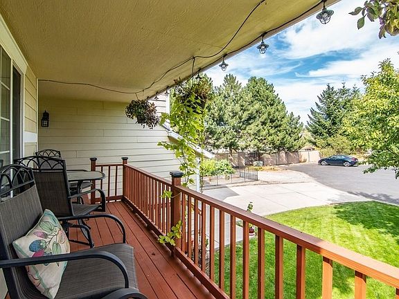 4th image of 5902 S Julia Ct
