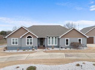 1660 Village Ln, Killen, AL 35645